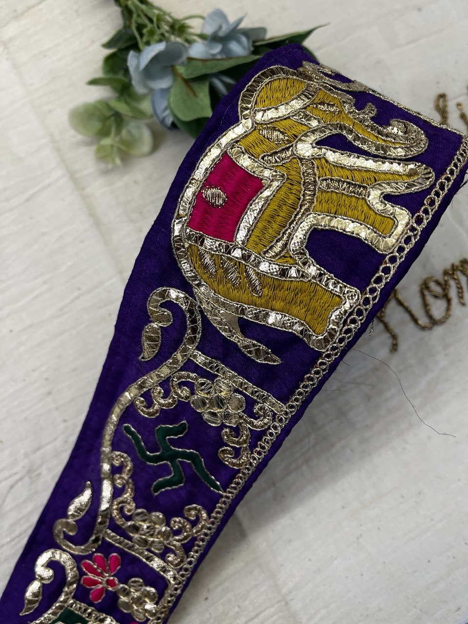 Floral Motif Trim Lace