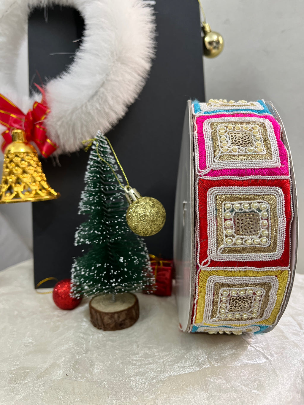 Multicolor Square Lace