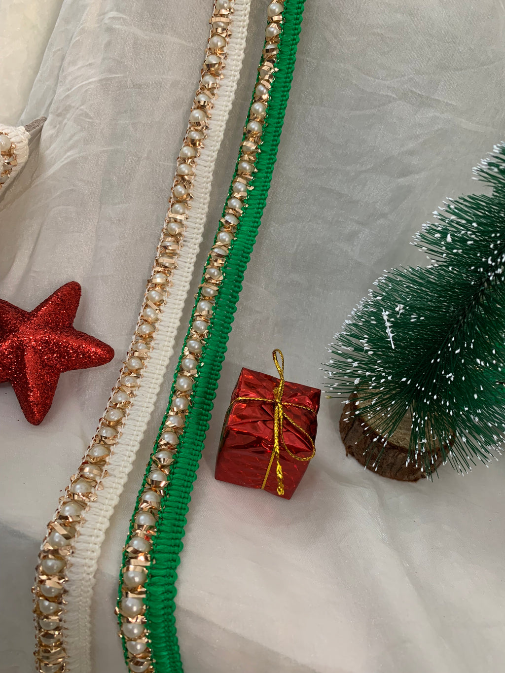 Ivory Pearl Gold Lace Patti