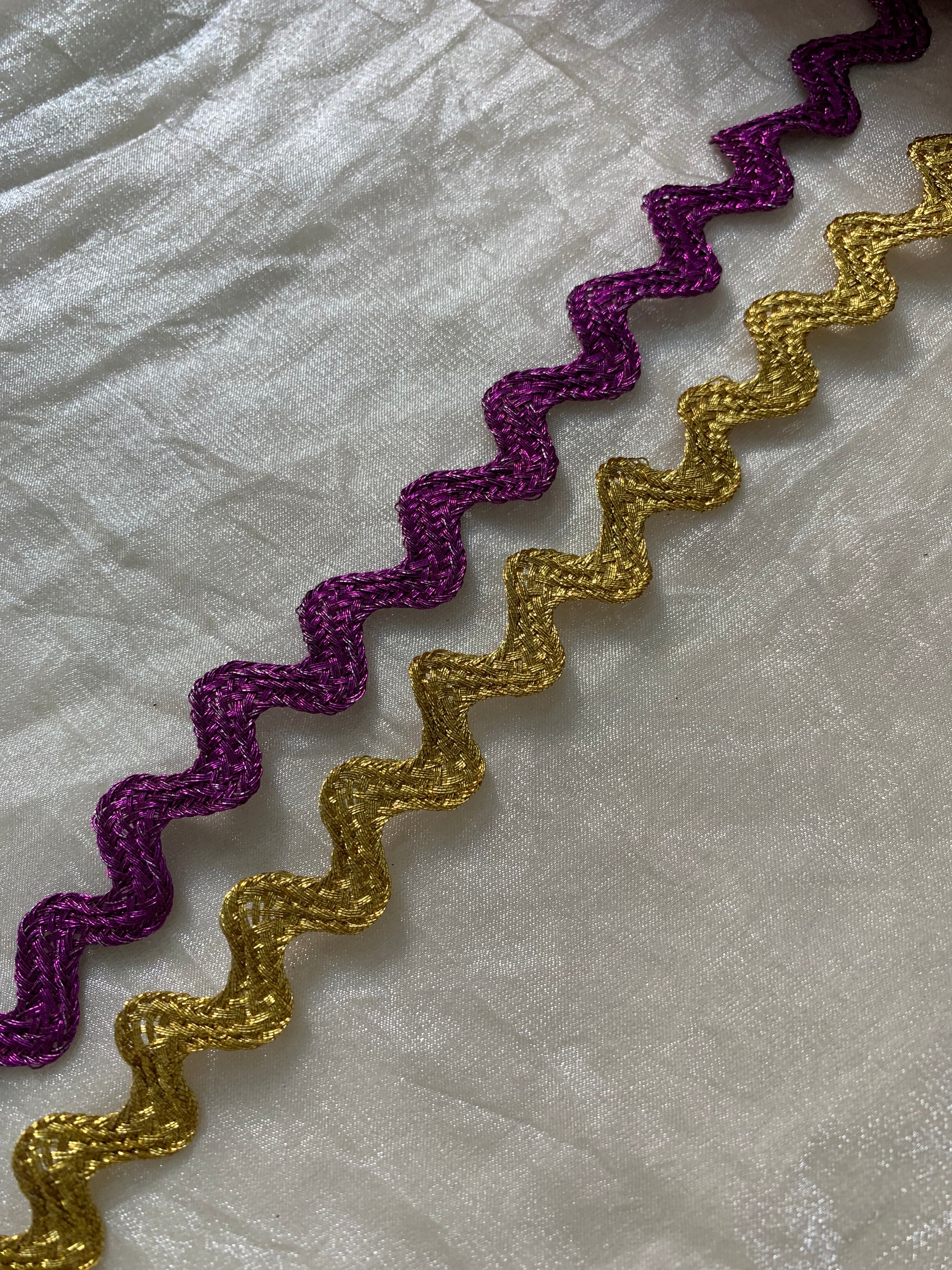 Golden And Purple Braided Wavy Dori Trim