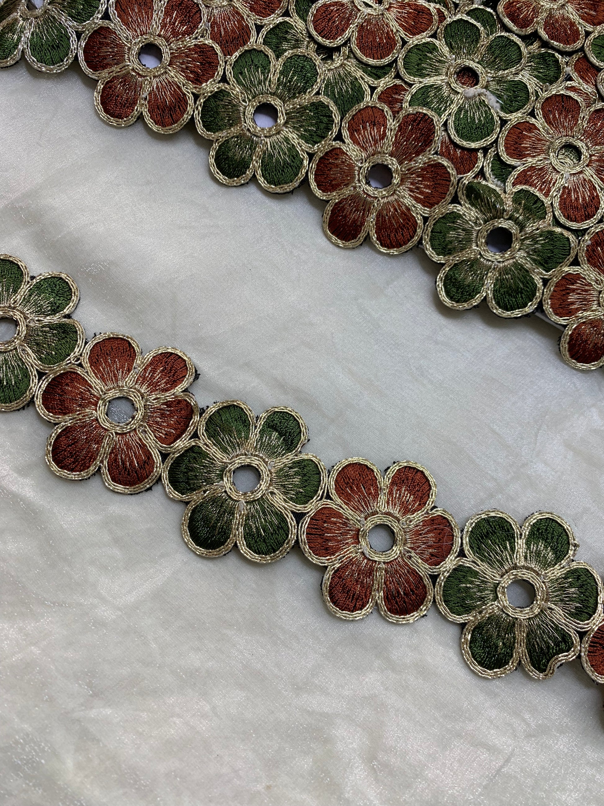 Floral Cutwork Zari Embroidered Border