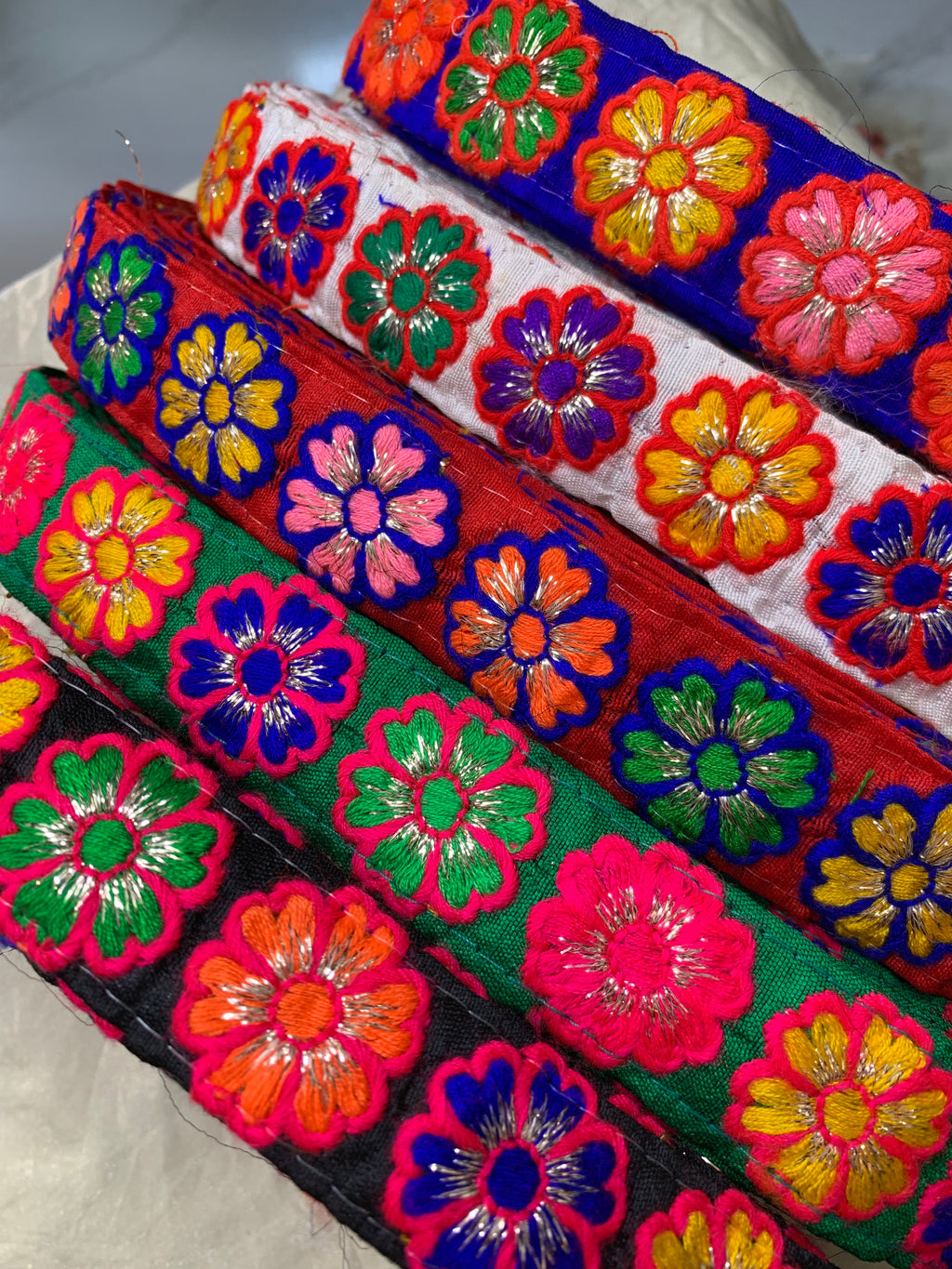 Traditional Multicolor Blossom Lace