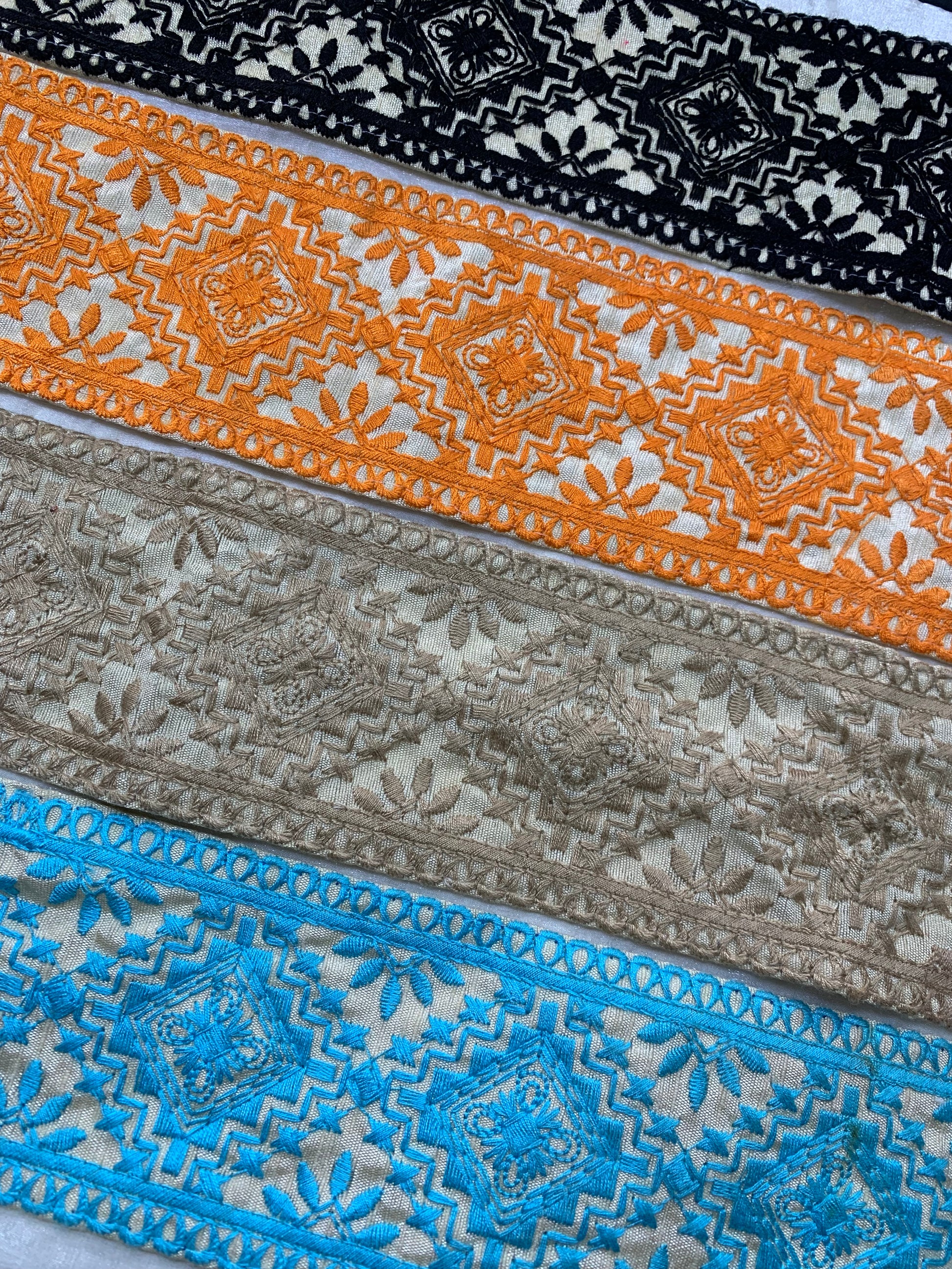 Geometric Jaal Thread Embroidery Lace