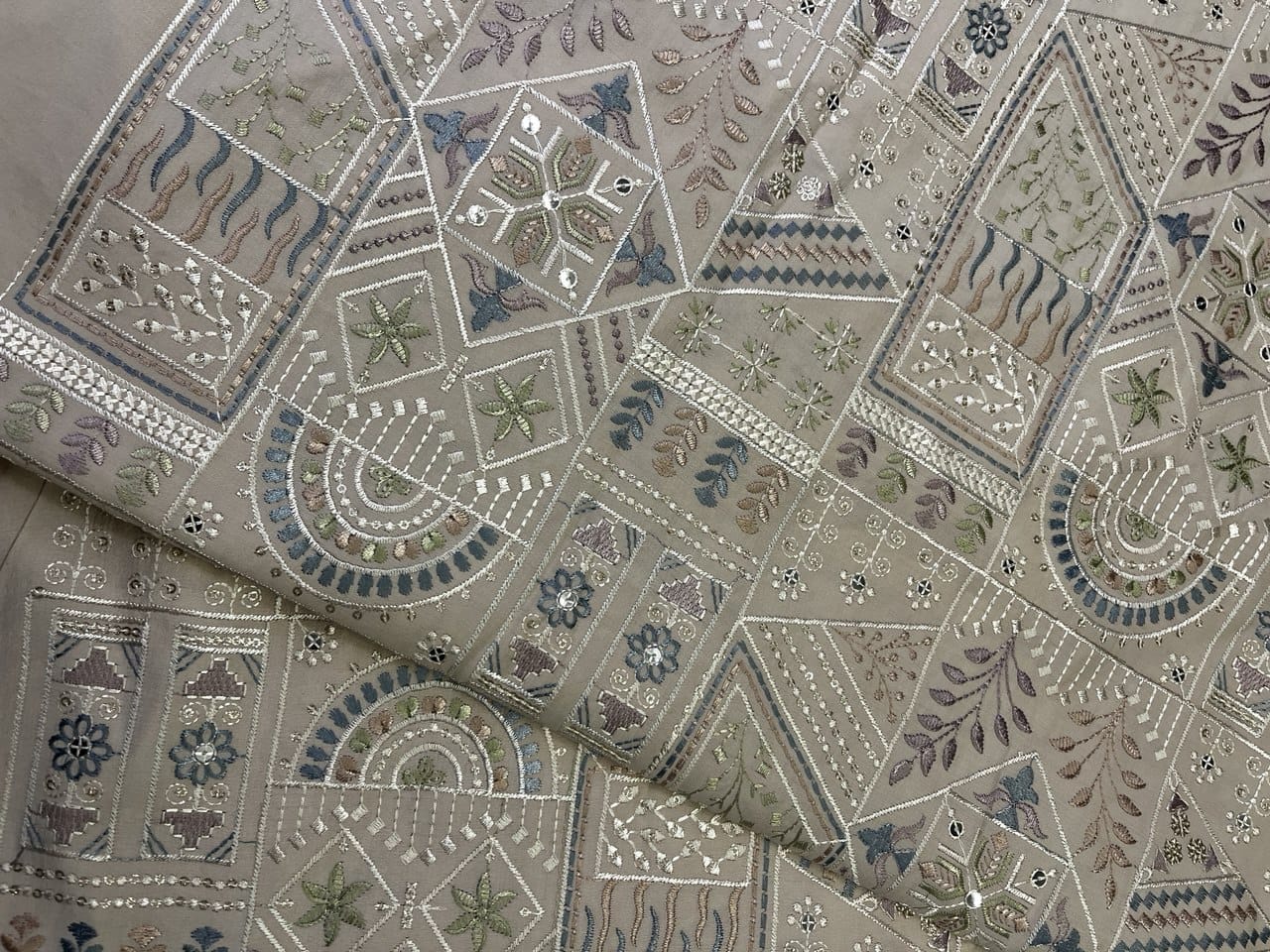 Embroidery patchwork work fabric