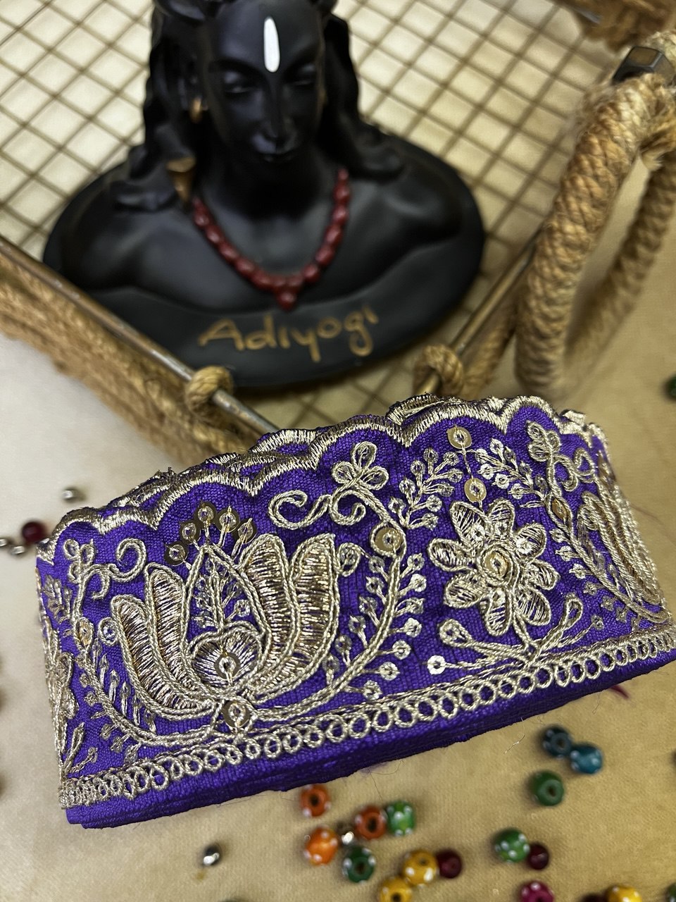 Royal Petal Border Lace